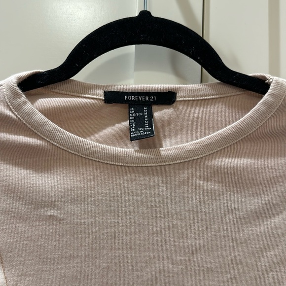 Forever 21 Long Sleeve - Picture 2 of 4